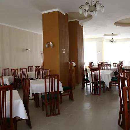 Отель Amiral 4*