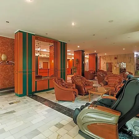 Amiral Hotel 4*