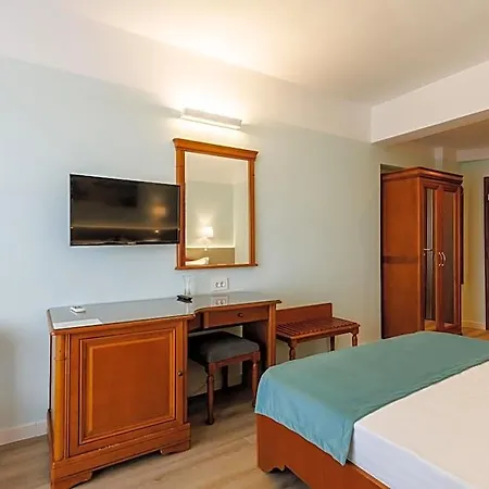 Amiral 4* Mamaia