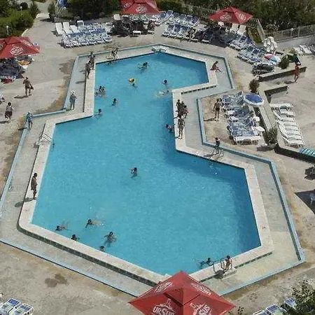 Amiral Mamaia