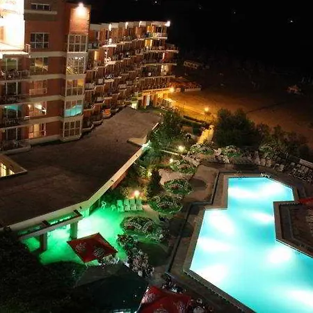 Amiral Hotel 4*
